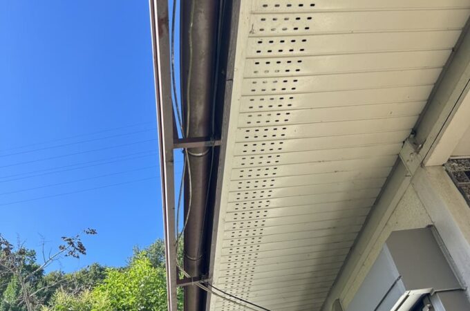 放置すると大変!雨漏りが引き起こす家の劣化と健康被害